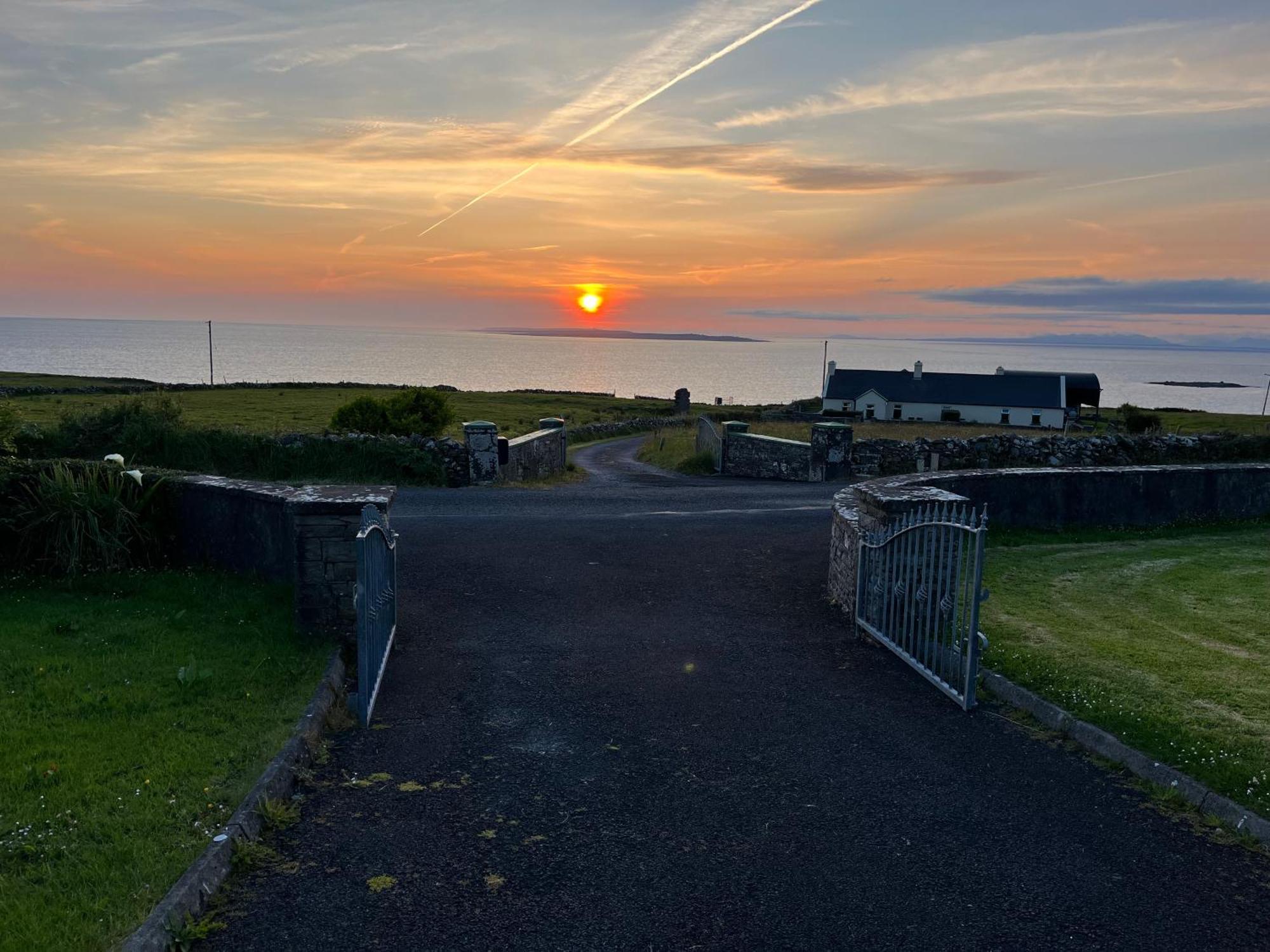 Villa Ocean View Doolin Esterno foto